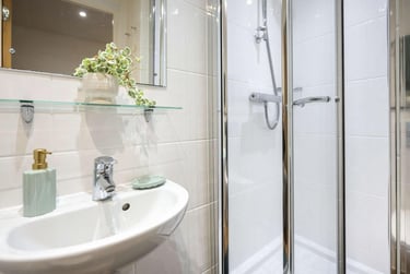 1 bed studio, Newarke Street, Highfields, Leicester, LE15AN - Image 4